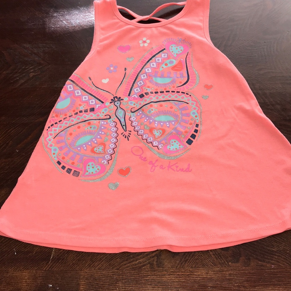 Pink tank top